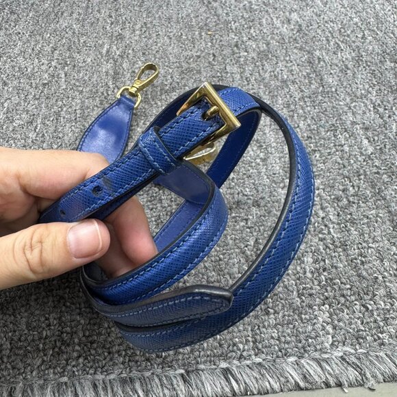 Prada Leather Shoulder Bag 850-092225 - Picture 16 of 16